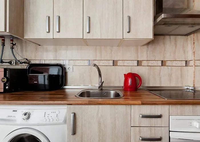 Sh El Teatro. Duplex Industrial En El Falla. * Cádiz