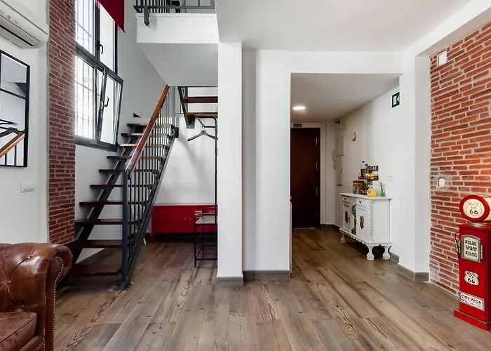 Sh El Teatro. Duplex Industrial En El Falla. Appartement Cadix